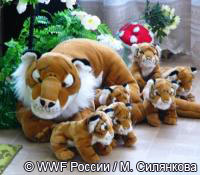 Заповедник «Болоньский»: до 15 мая тигрица-игрушка по имени Тиглаша и ее тигрята будут гостить в стенах ДЭБЦ «Натуралист» и радовать посетителей